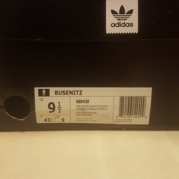 Shoes - Picture 2 of 4